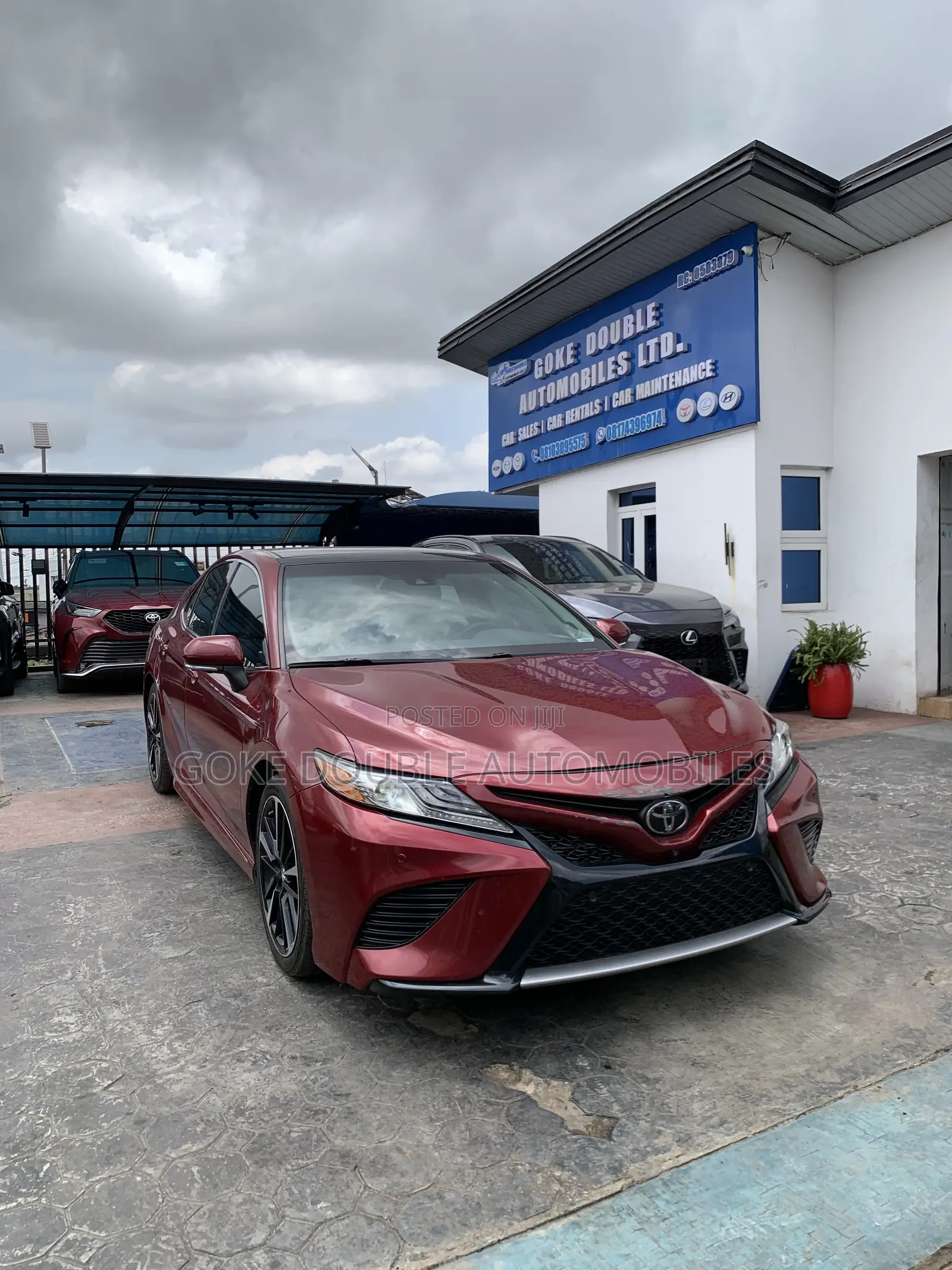 Toyota Camry 2018 Burgundy