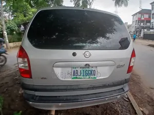 Opel Zafira 2006 Silver