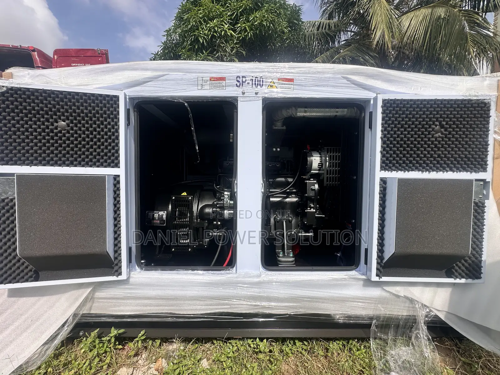 (SP-100)—100kva Brand New Perkins Soundproof Diesel Lister Generator
