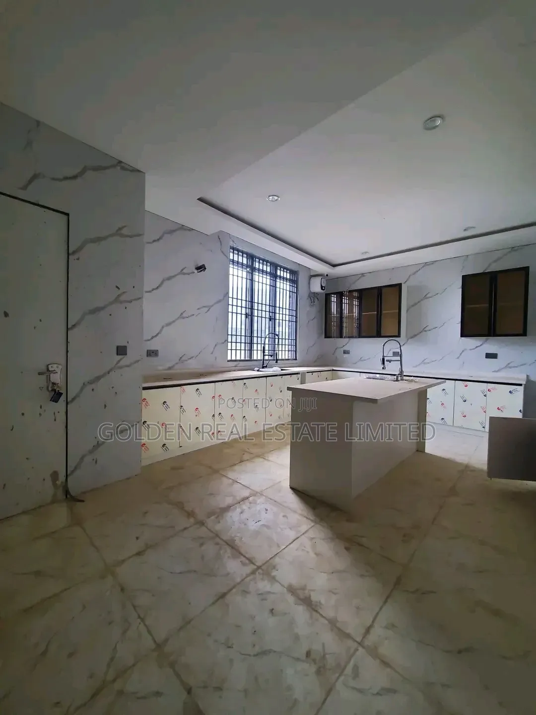 6bdrm Duplex in Katampe Extension for sale