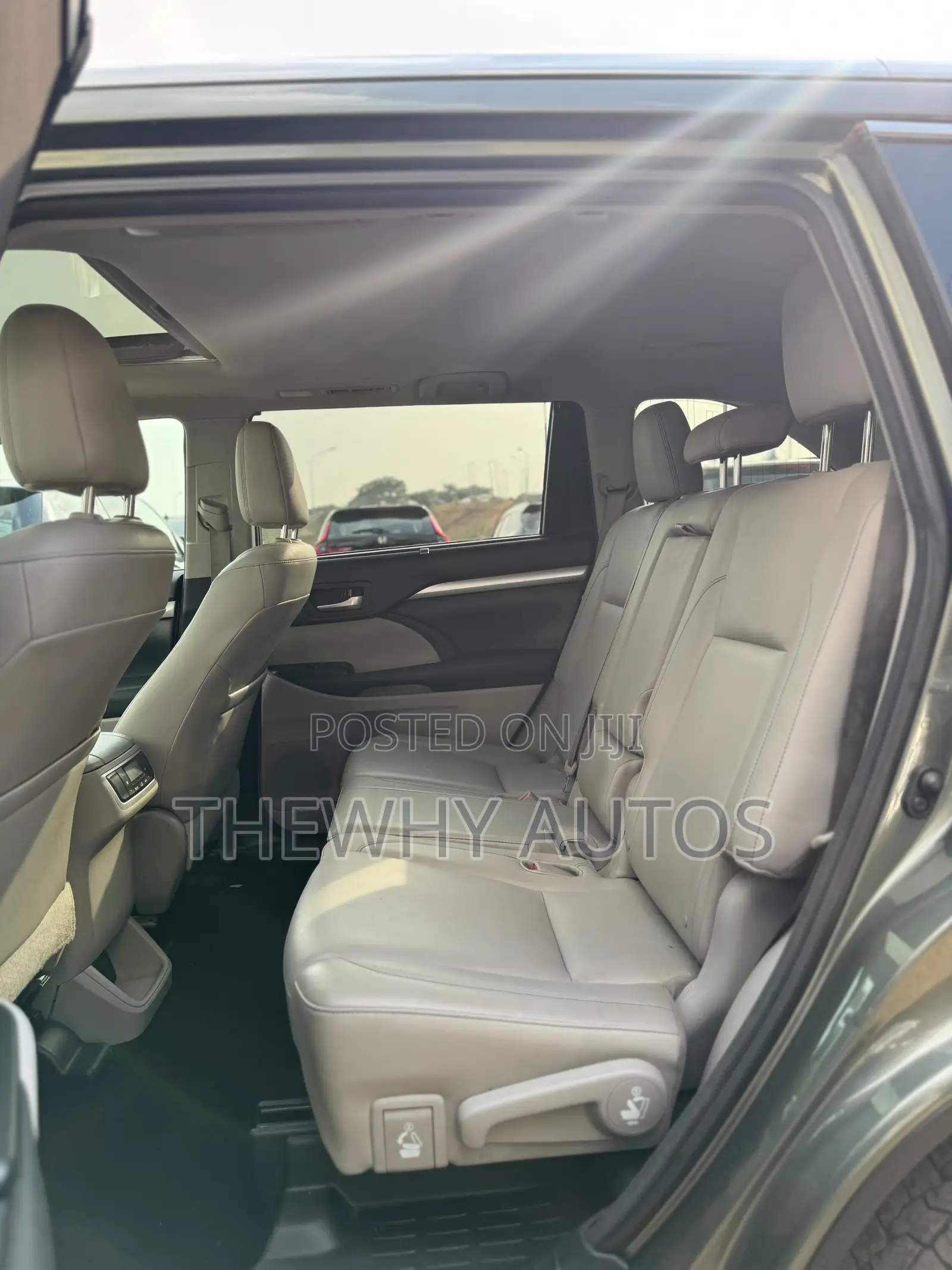 Toyota Highlander XLE 4dr SUV (3.5L 6cyl 6A) 2014 Green