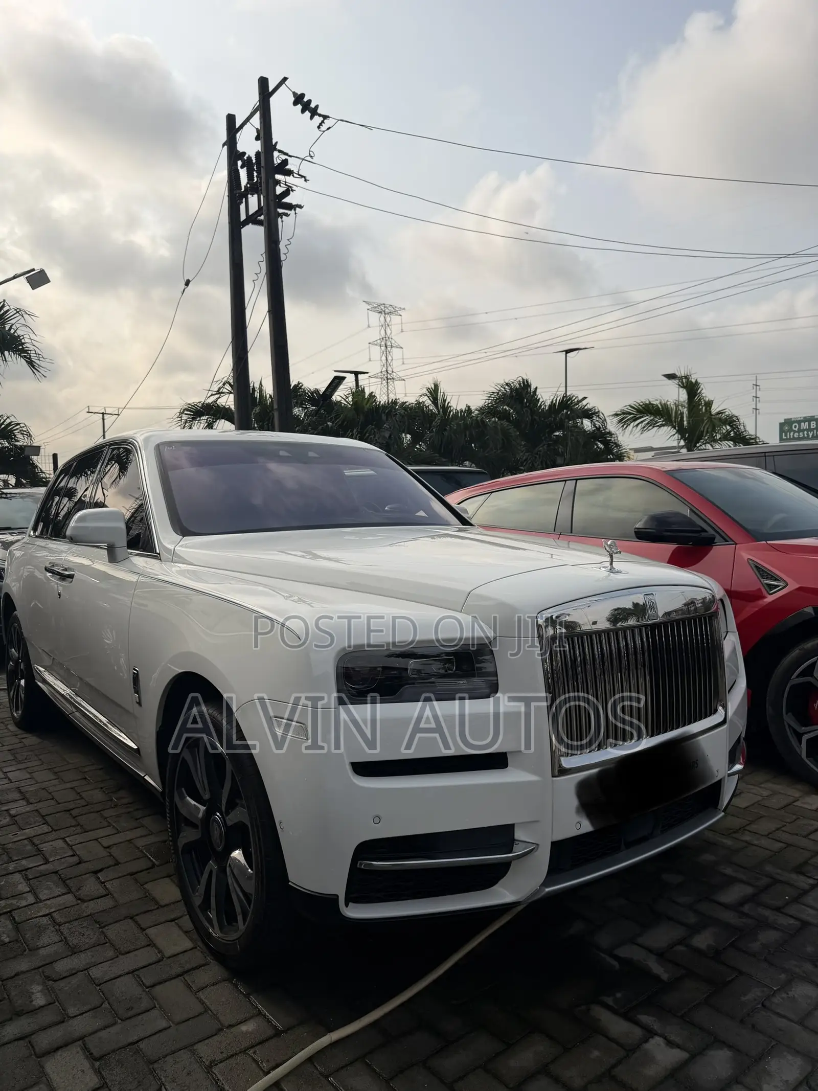 Rolls-Royce Cullinan Base 2022 White