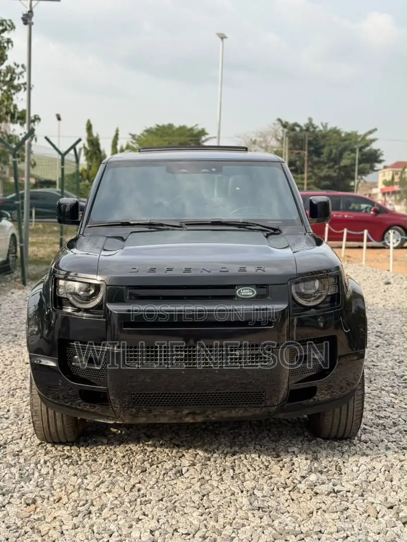 Land Rover Defender 2023 Black