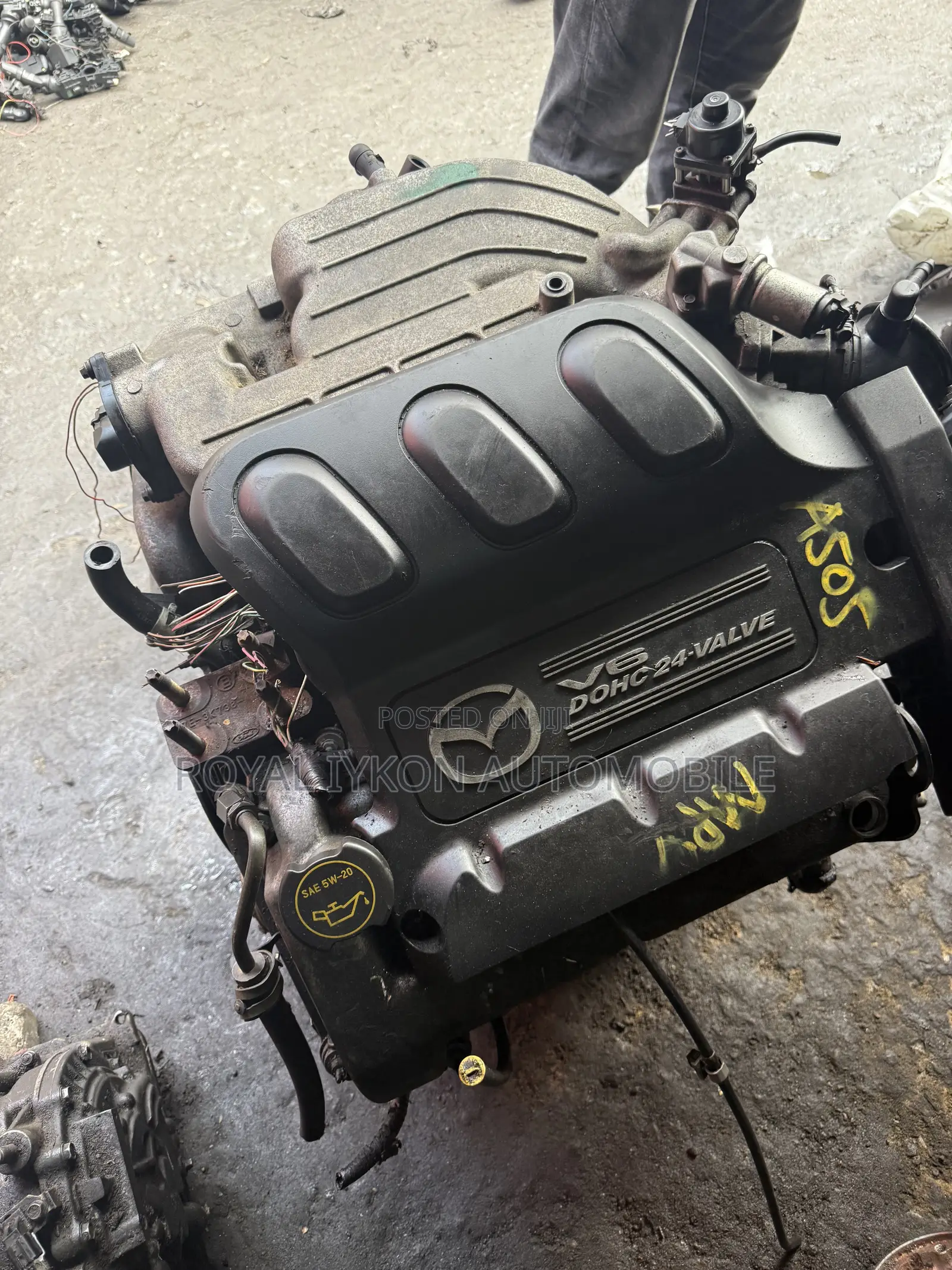 Complete Mazda MPV 2005