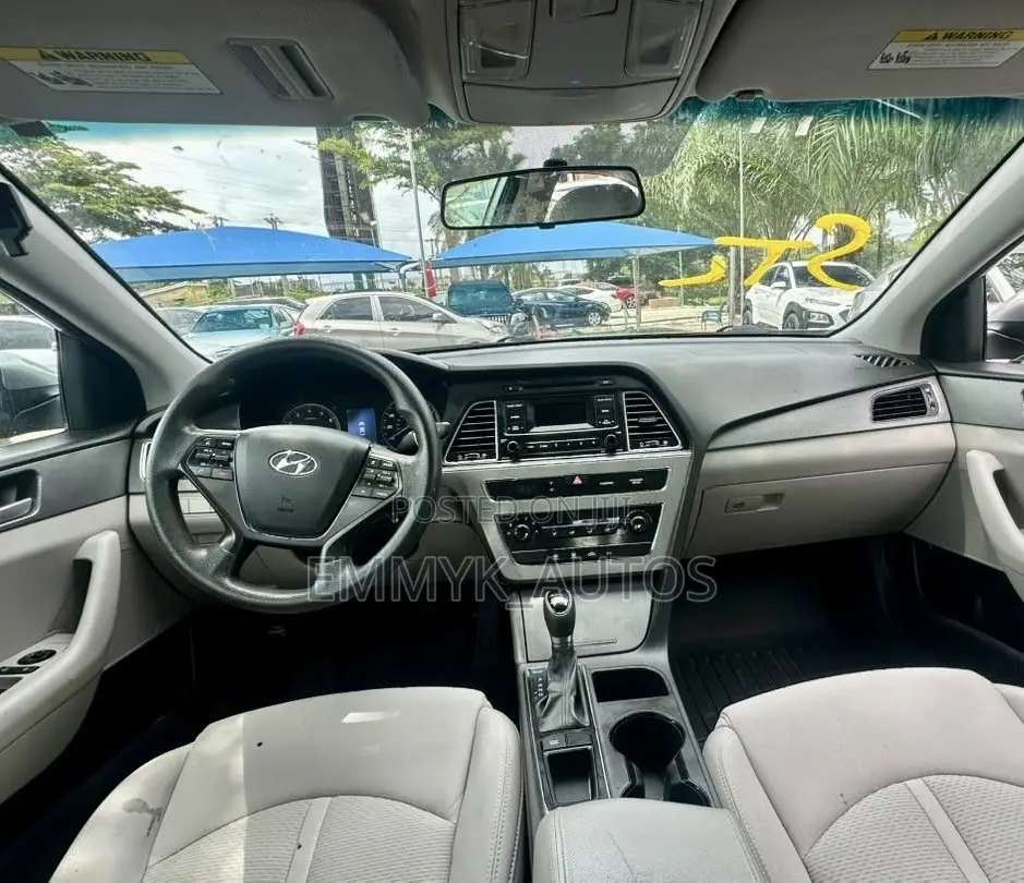 Hyundai Sonata Limited 4dr Sedan (2.4L 4cyl 6A) 2015 Silver