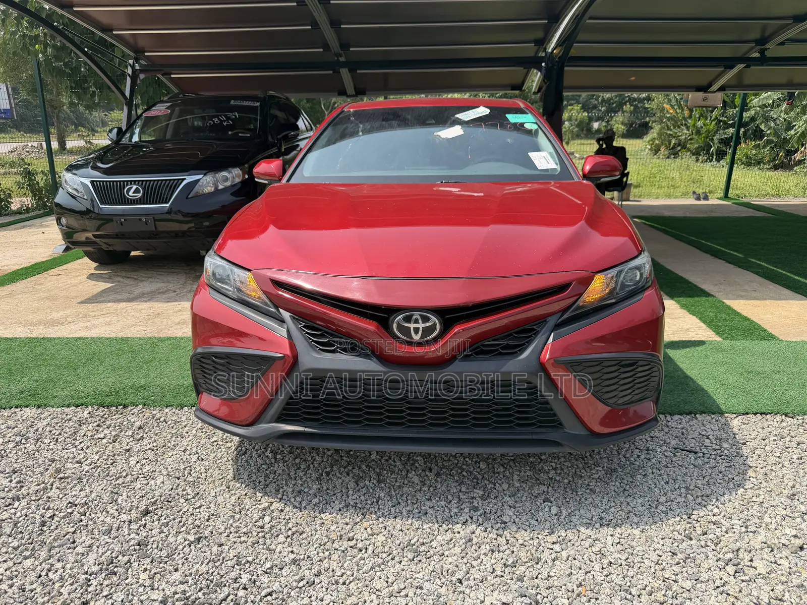 Toyota Camry 2021 Red