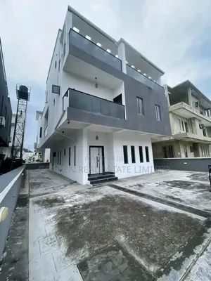 5bdrm Duplex in Lekki Phase 1 for sale