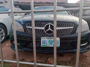 Mercedes-Benz C300 2013 Black