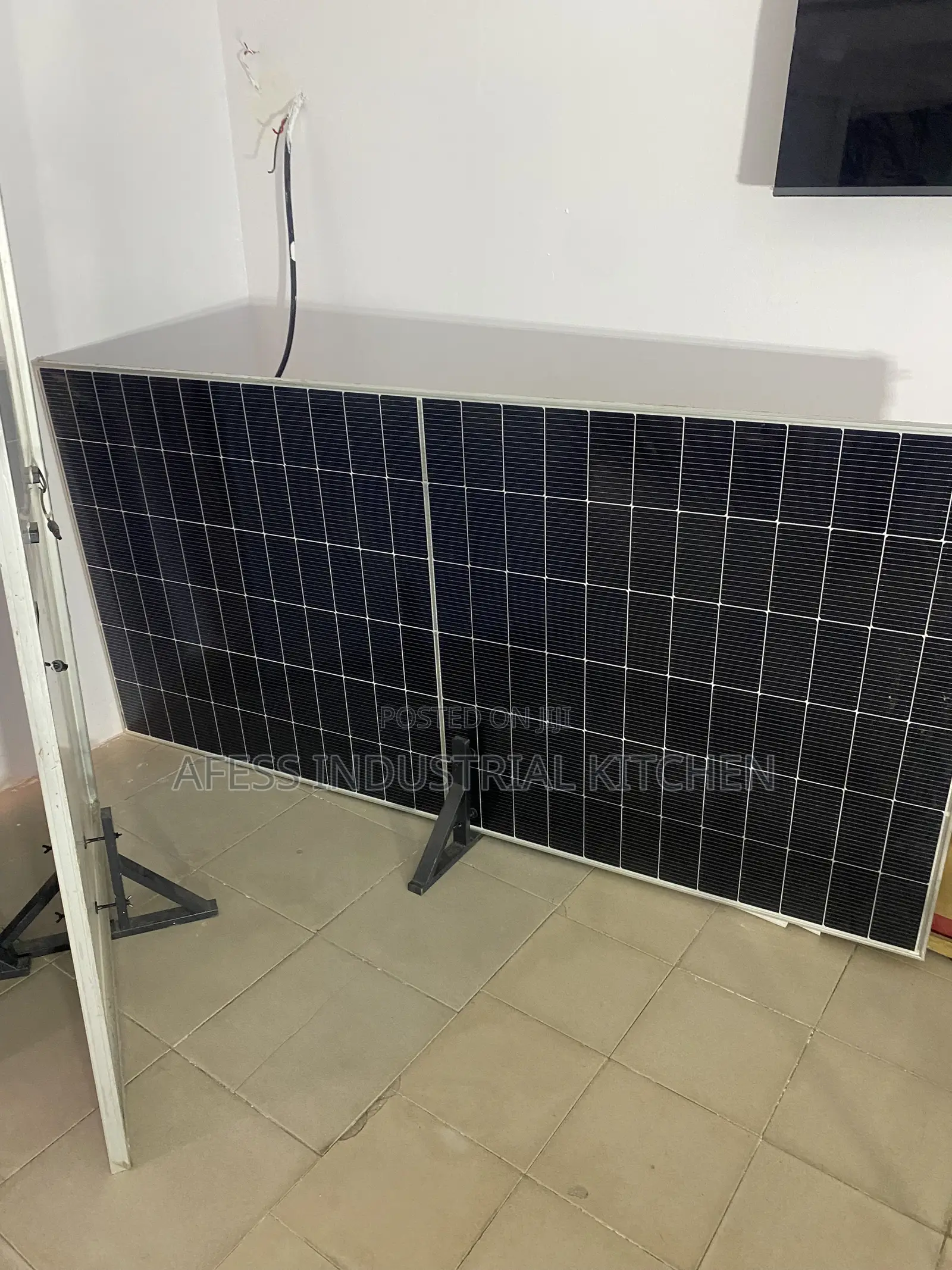 600 Watts Half Cut Solar Panel
