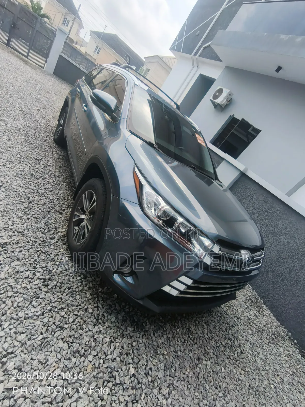 Toyota Highlander XLE V6 4x2 (3.5L 6cyl 6A) 2016 Blue