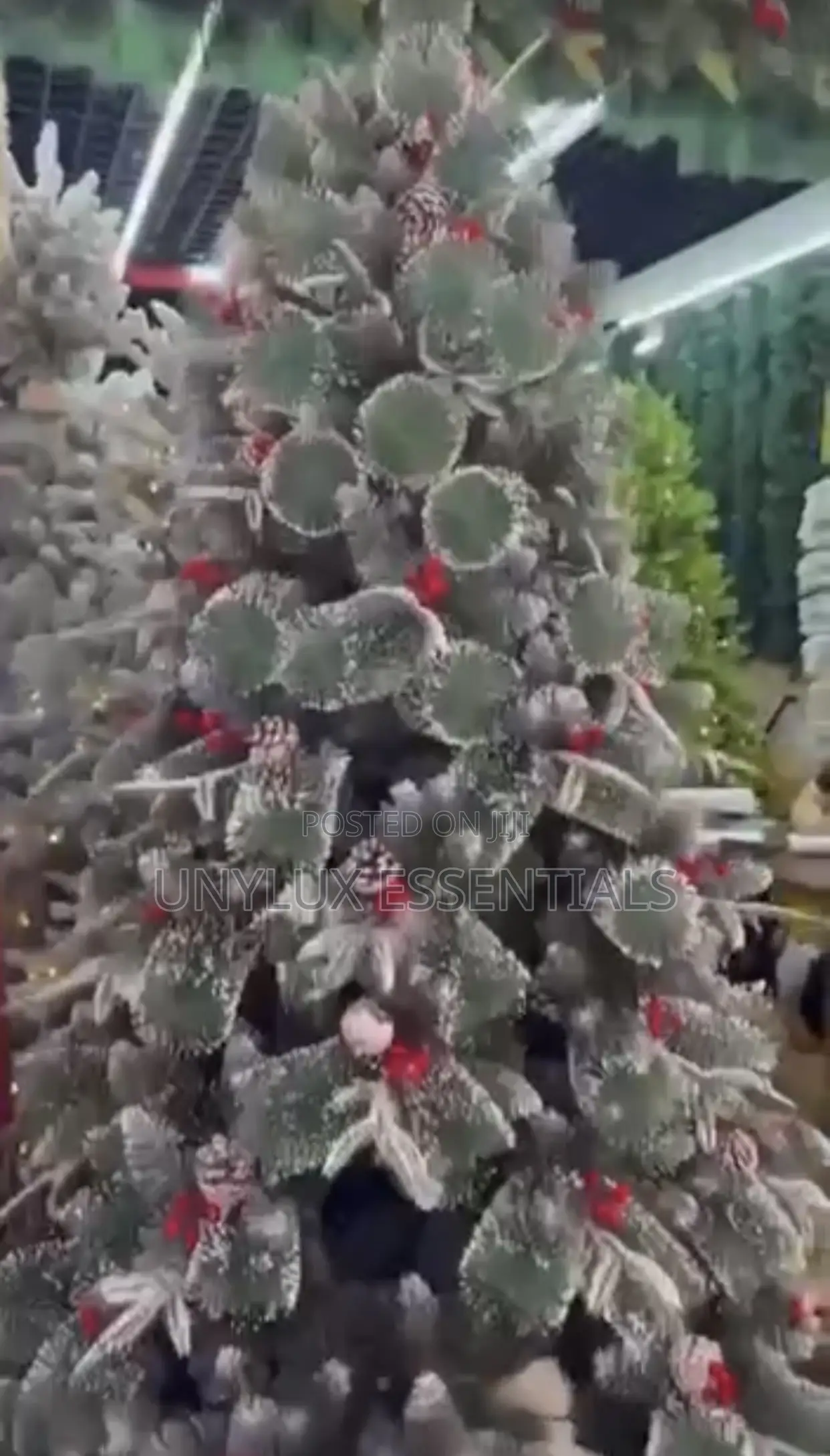 Mistletoe Marvel Christmas Tree. 6ft/7ft