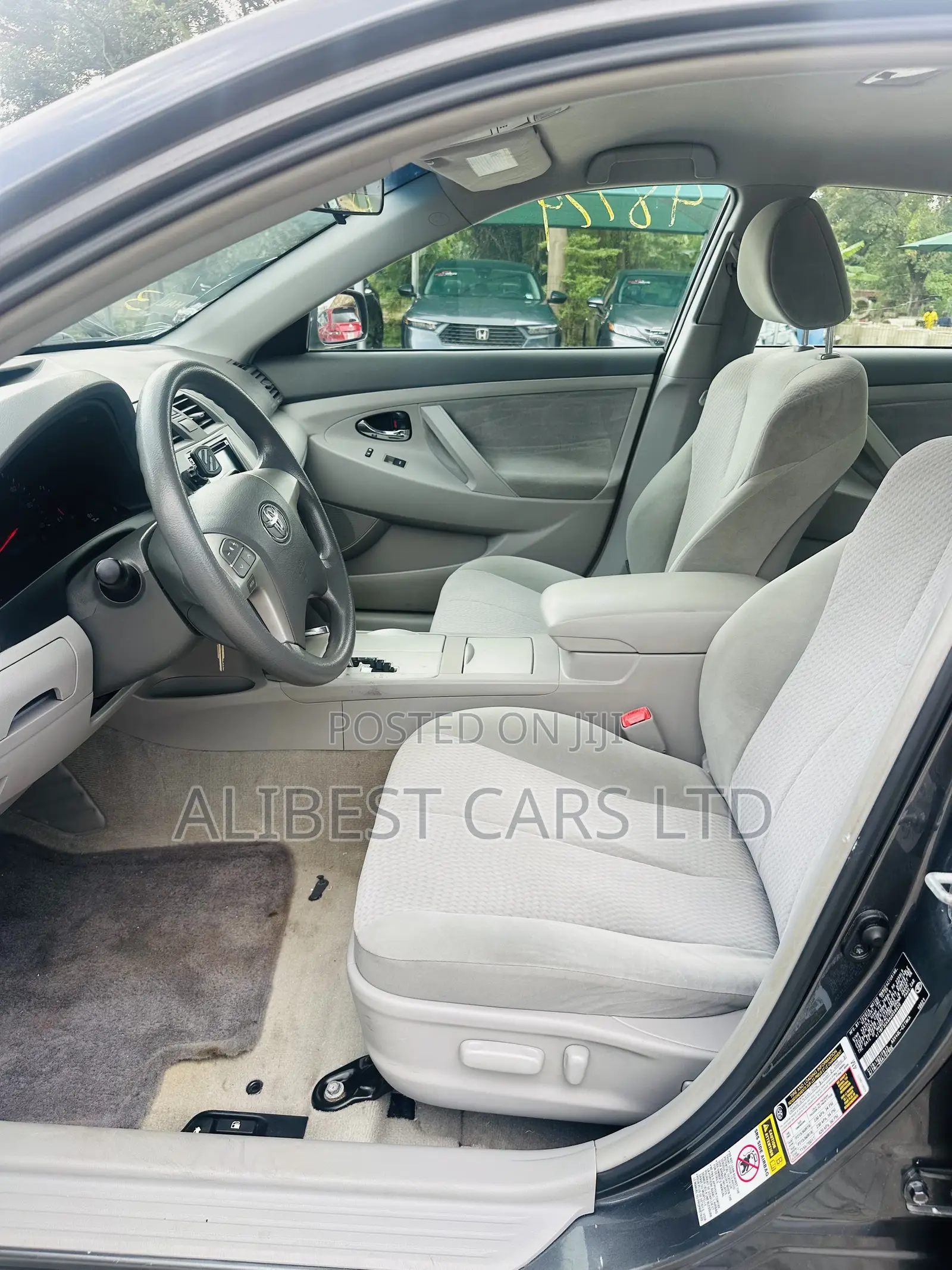 Toyota Camry 2011 Gray