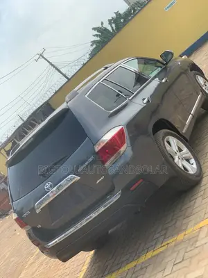 Toyota Highlander Limited 2009 Gray