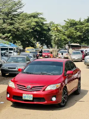 Toyota Corolla LE 4dr Sedan (1.8L 4cyl 4A) 2011 Red
