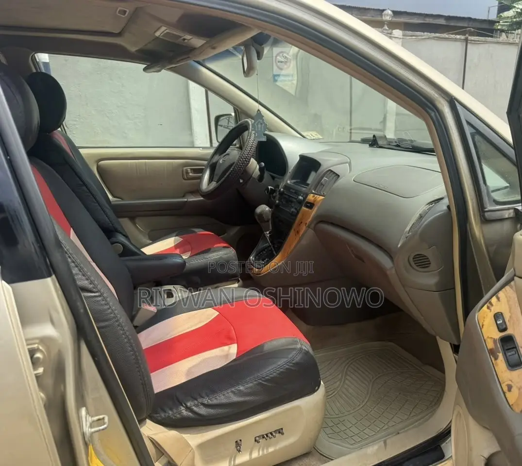 Lexus RX 300 2001 Gold