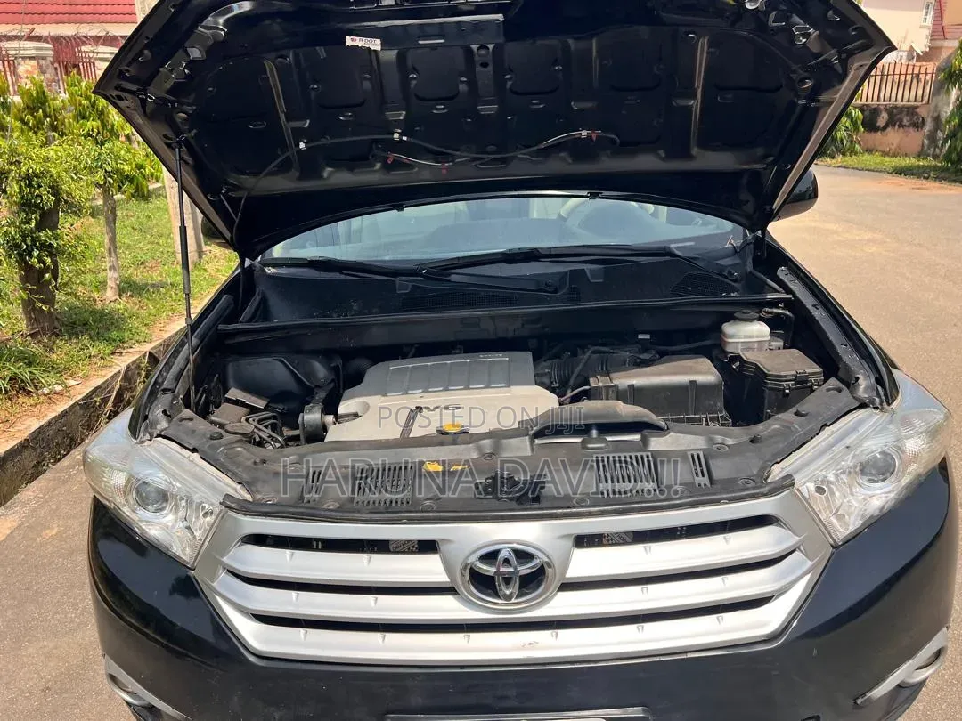 Toyota Highlander V6 2009 Black