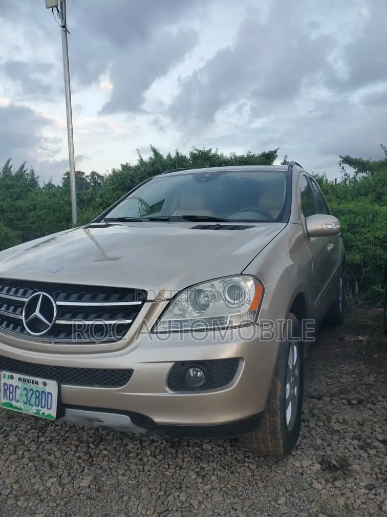 Mercedes-Benz M Class 2008 Gold
