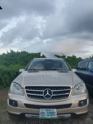 Mercedes-Benz M Class 2008 Gold