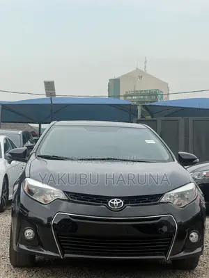 Toyota Corolla S 4dr Sedan (1.8L 4cyl CVT) 2014 Black