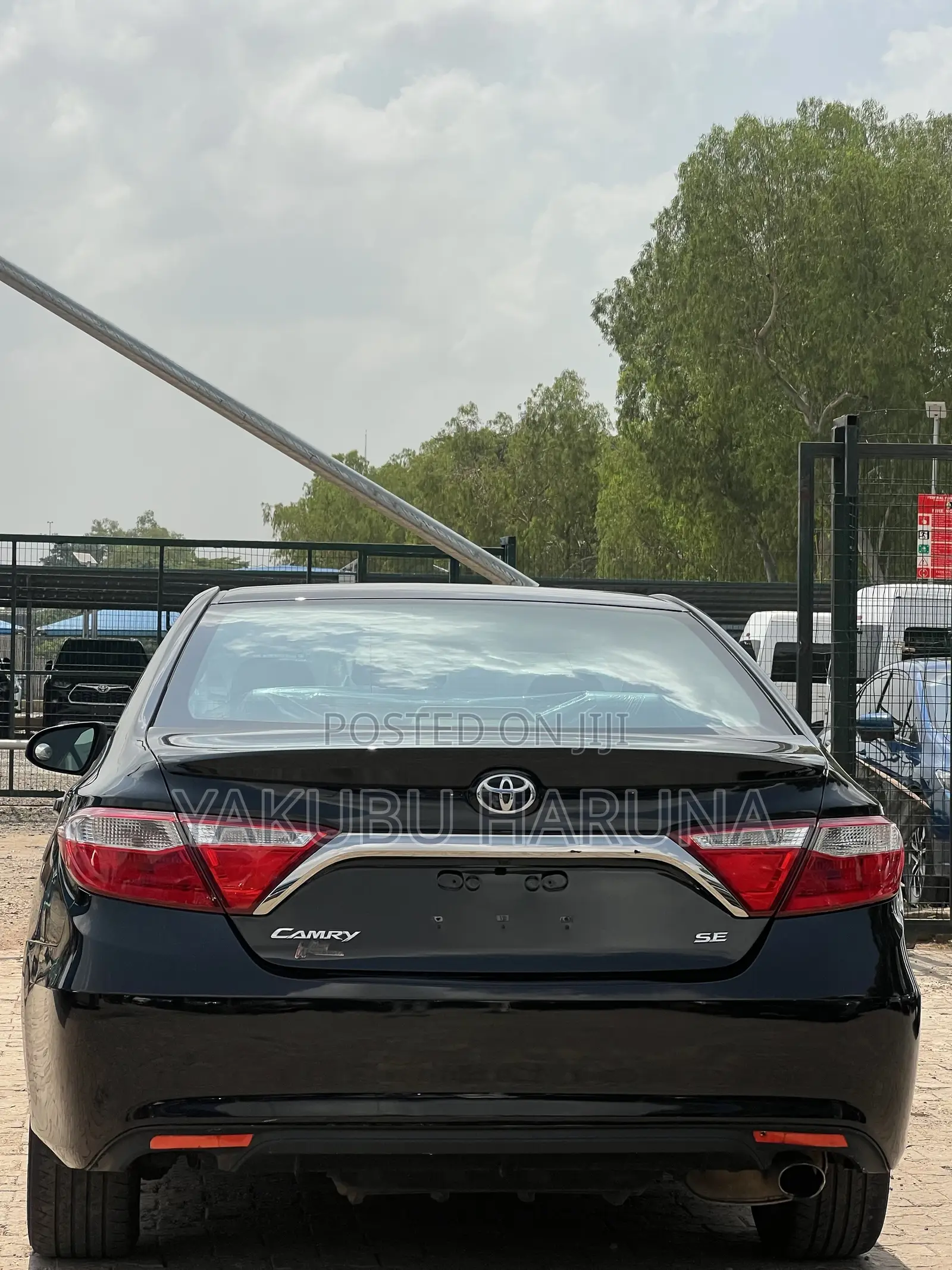 Toyota Camry SE 4dr Sedan (2.5L 4cyl 6A) 2017 Black