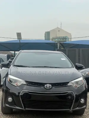 Toyota Corolla S 4dr Sedan (1.8L 4cyl CVT) 2014 Black