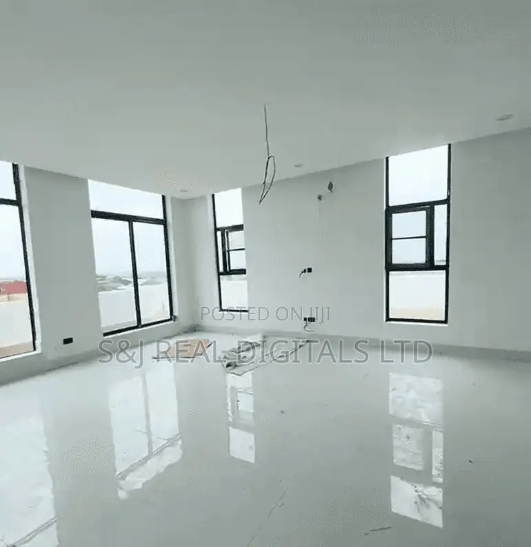 6bdrm Duplex in Guzape District for sale