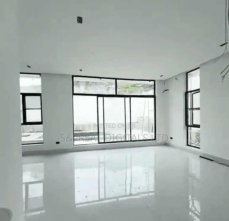 6bdrm Duplex in Guzape District for sale