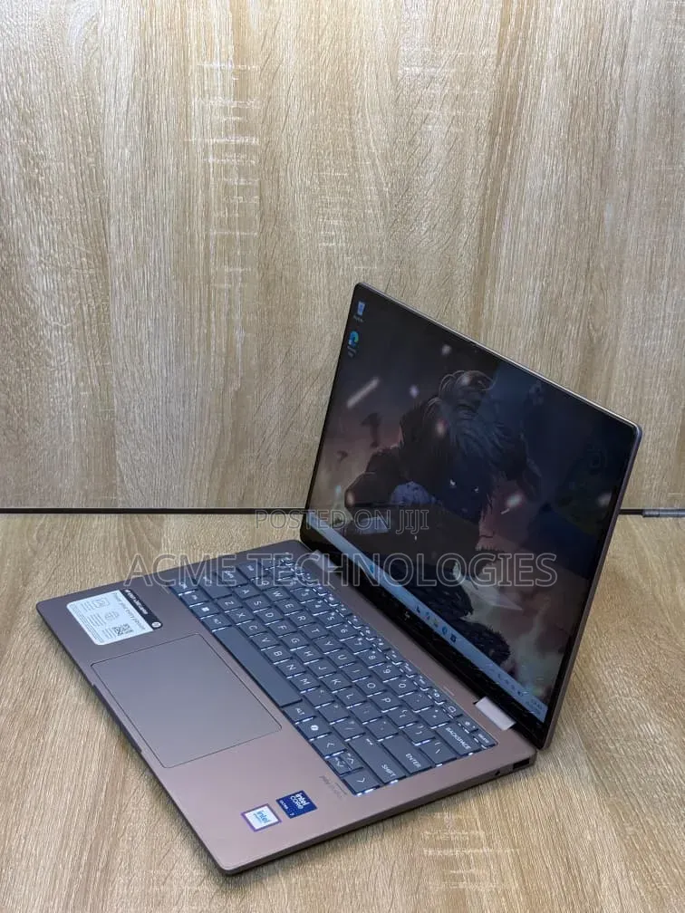 Laptop HP Envy 14 16GB Intel Core Ultra 7 SSD 1T