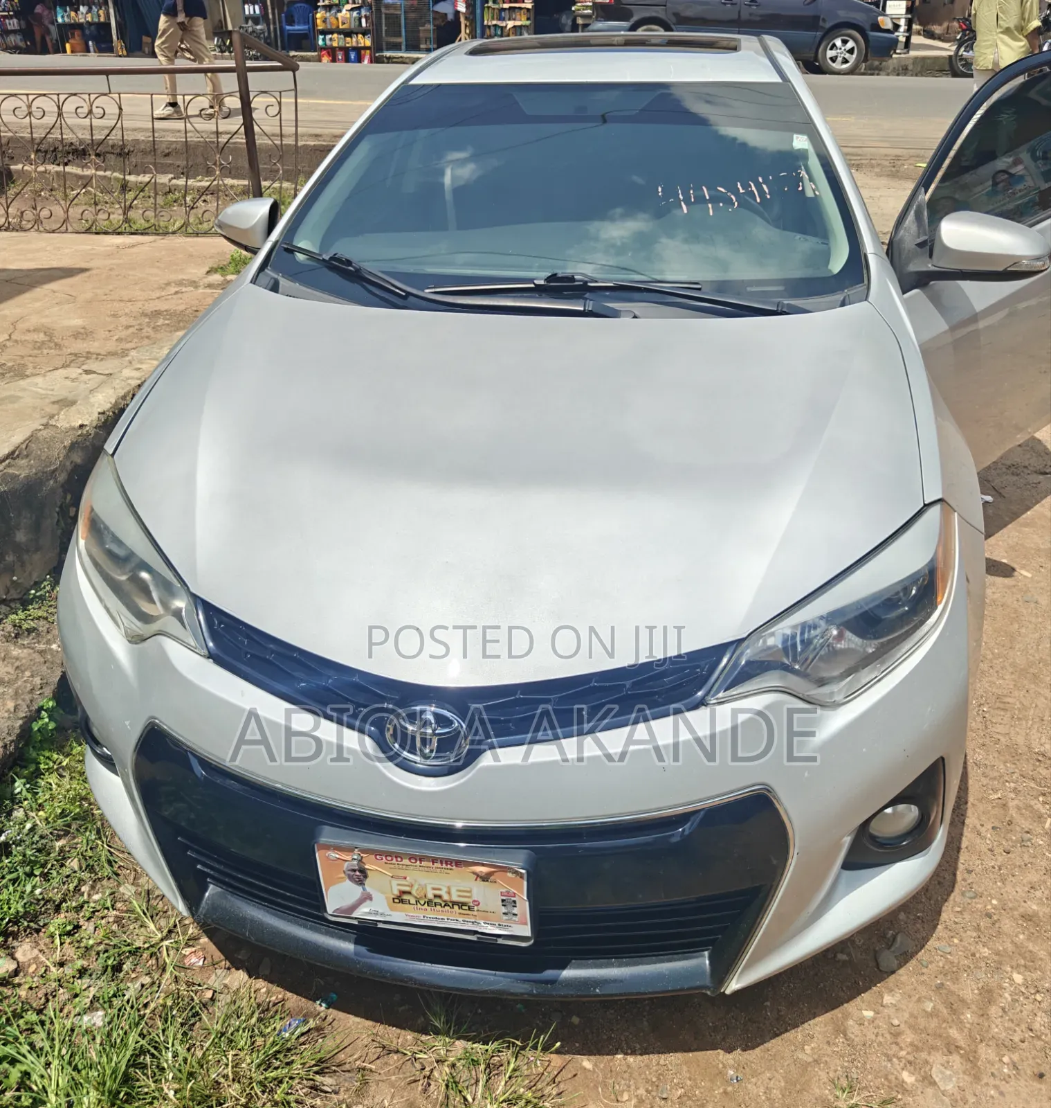 Toyota Corolla S Plus 4dr Sedan (1.8L 4cyl CVT) 2014 Silver
