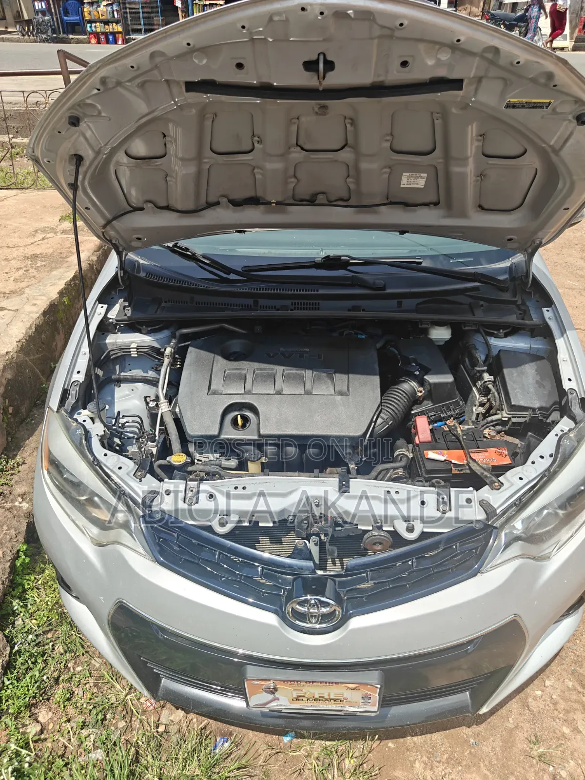 Toyota Corolla S Plus 4dr Sedan (1.8L 4cyl CVT) 2014 Silver