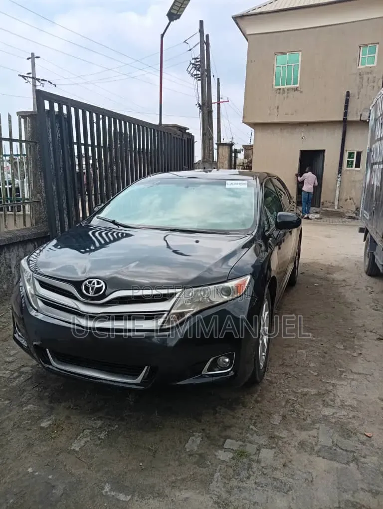 Toyota Avanza 2011 Black