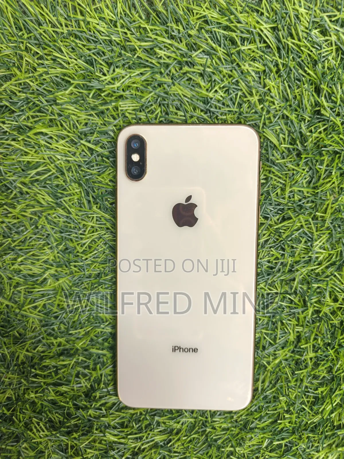 Apple iPhone 11 Pro Max 64 GB Gold