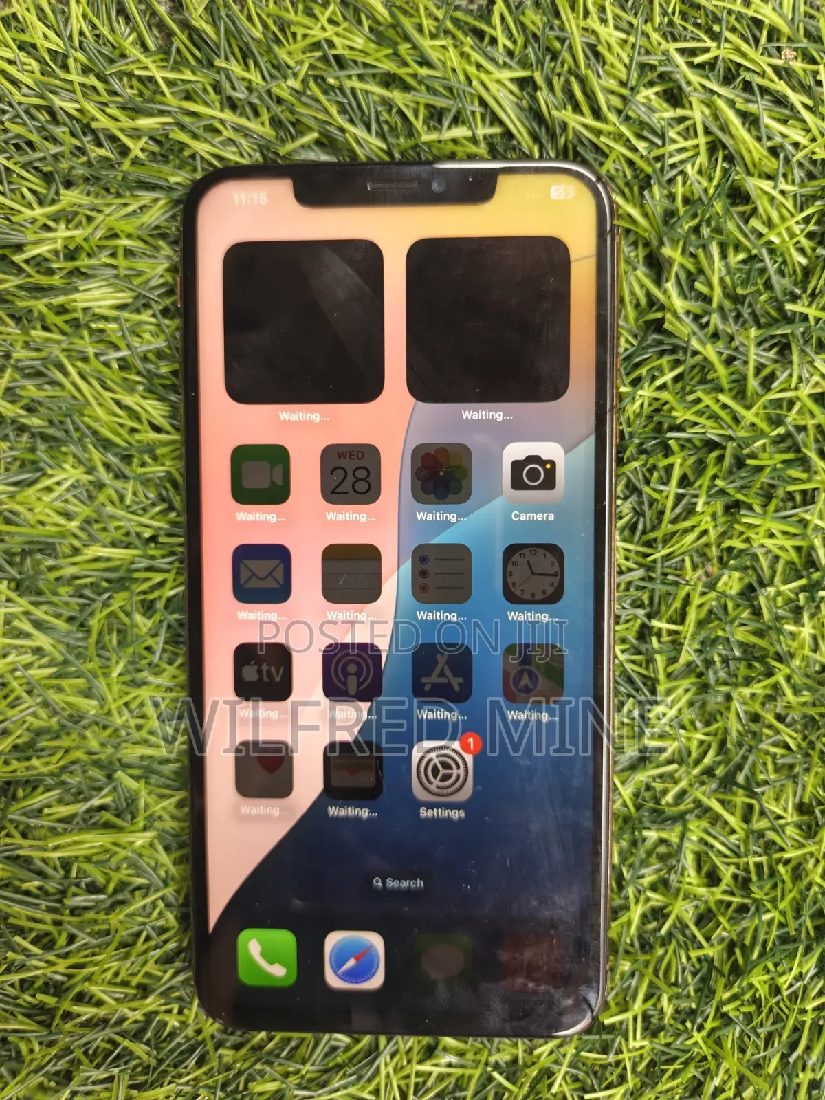 Apple iPhone 11 Pro Max 64 GB Gold