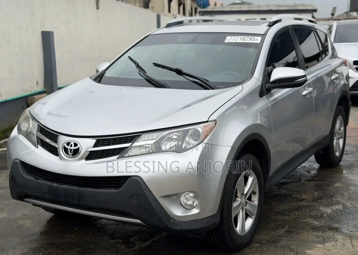 Toyota RAV4 2015 Silver