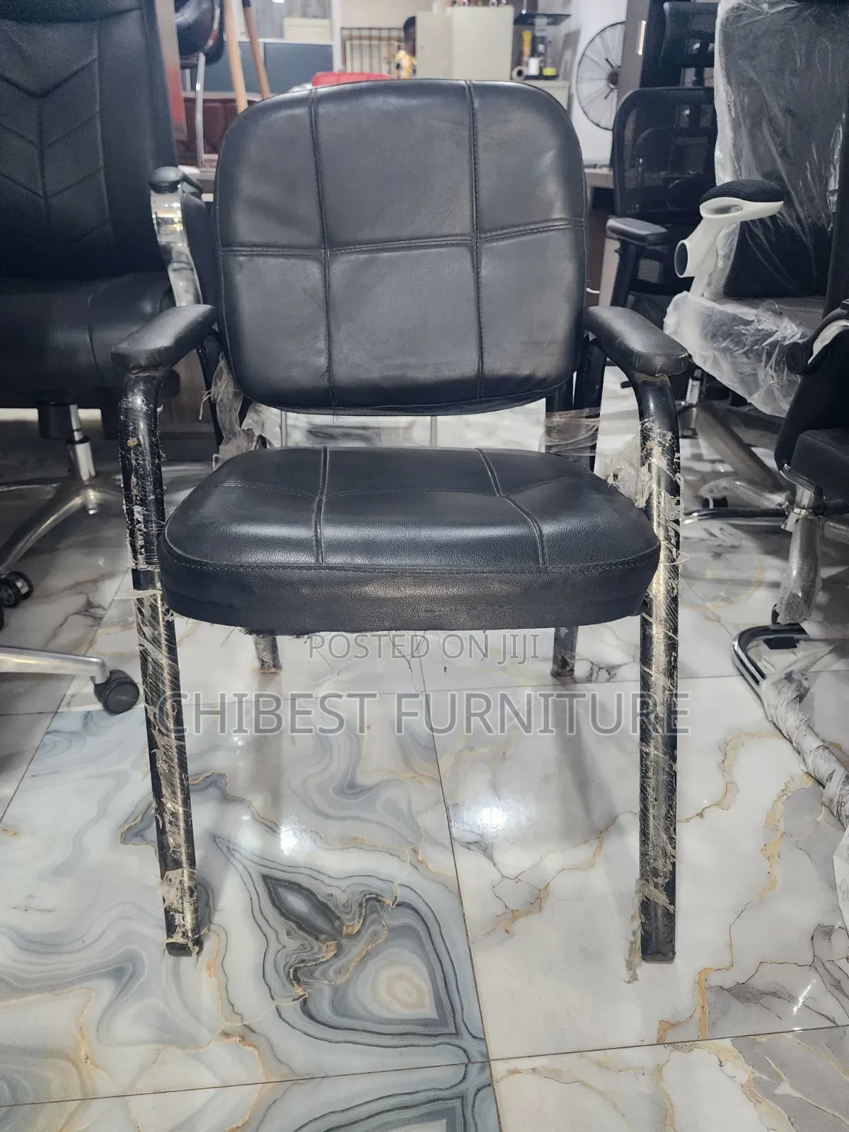 High Quality Executive Visitor's Leather Chair.