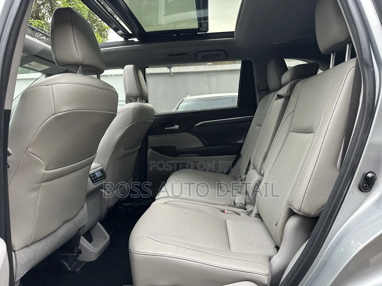 Toyota Highlander Limited Platinum 4x4 V6 (3.5L 6cyl 8A) 2018 Gray