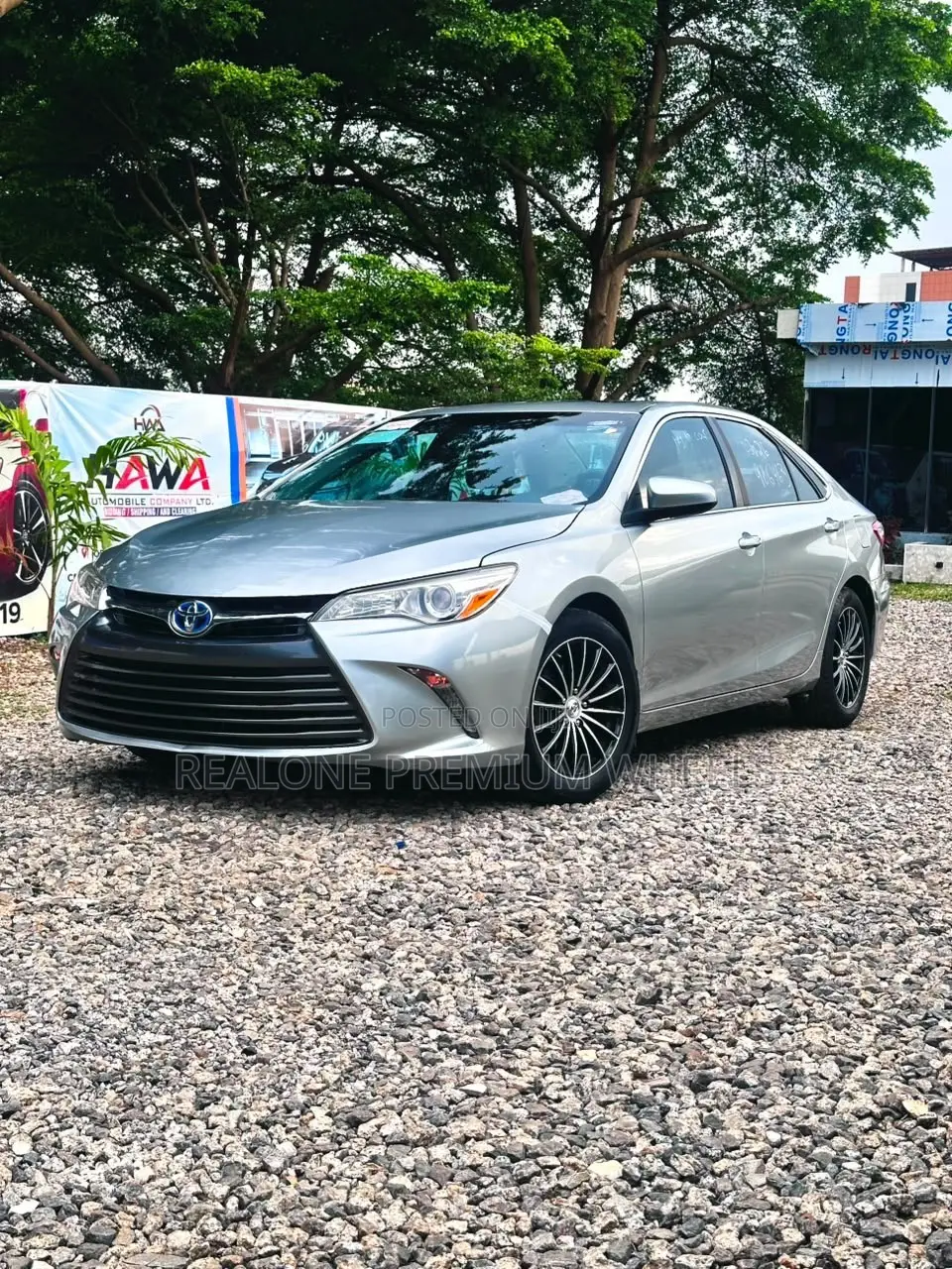 Toyota Camry XLE 4dr Sedan (2.5L 4cyl 6A) 2016 Silver
