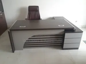 Sturdy 1.6meters Director Executive Yif Table