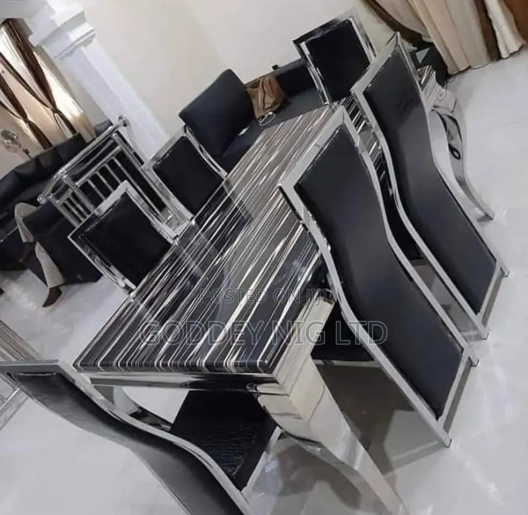 Solid Dining Set by 6