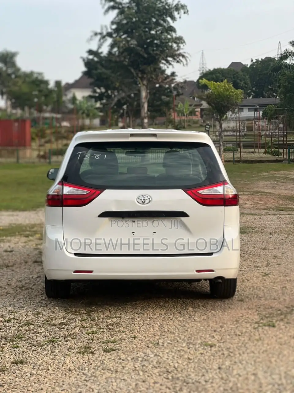 Toyota Sienna L 7 Passenger (3.5L 6cyl 6A) 2016 White