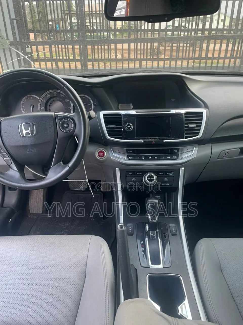 Honda Accord EX-L V-6 2dr Coupe (3.5L 6cyl 6A) 2015 Gray