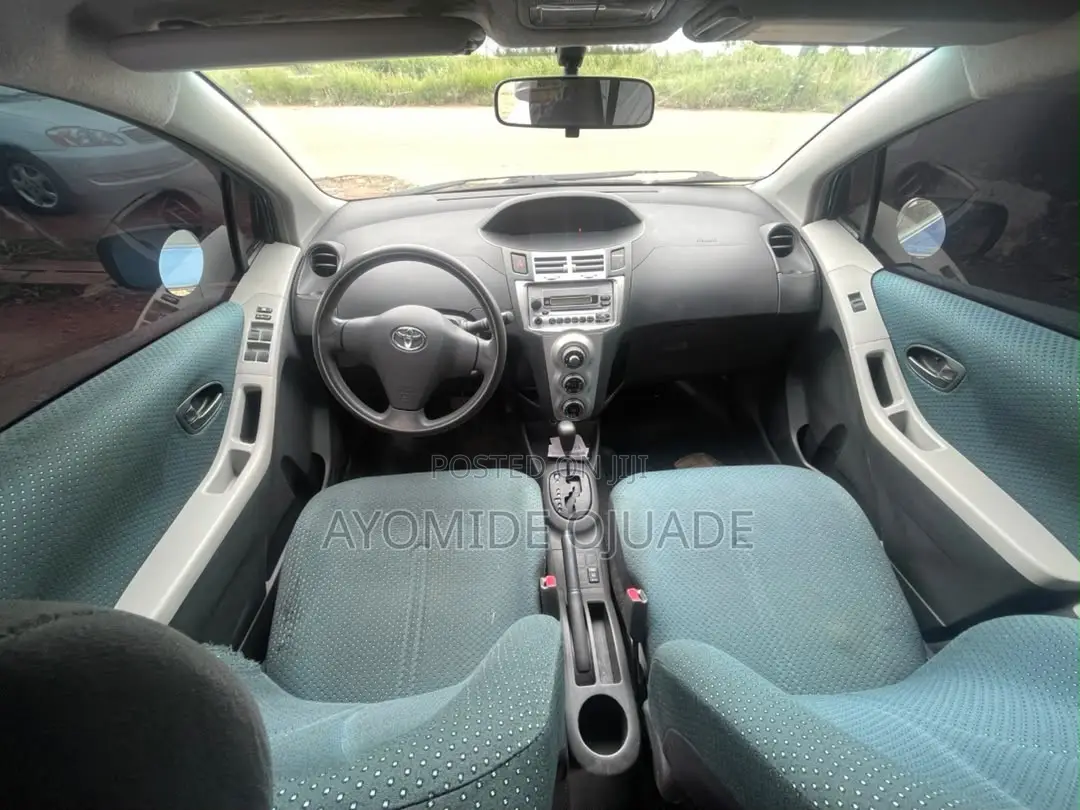 Toyota Yaris 1.5 2009 Blue