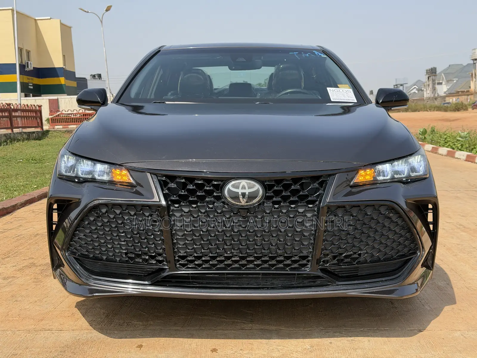 Toyota Avalon Limited (3.5L 6cyl 6A) 2018 Black