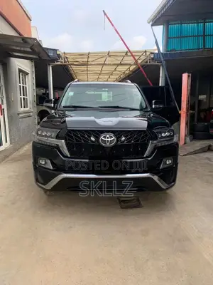 Toyota Land Cruiser 2012 Black
