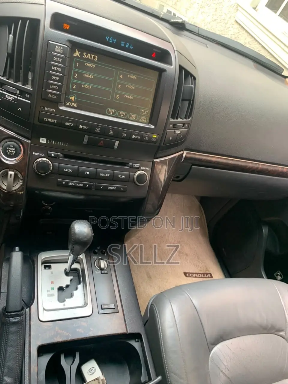 Toyota Land Cruiser 2012 Black