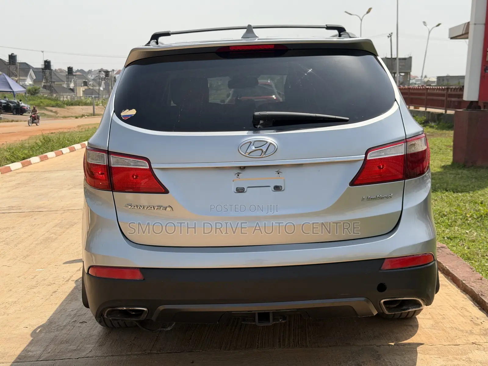 Hyundai Santa Fe Limited 4dr SUV AWD (3.3L 6cyl 6A) 2014 Silver