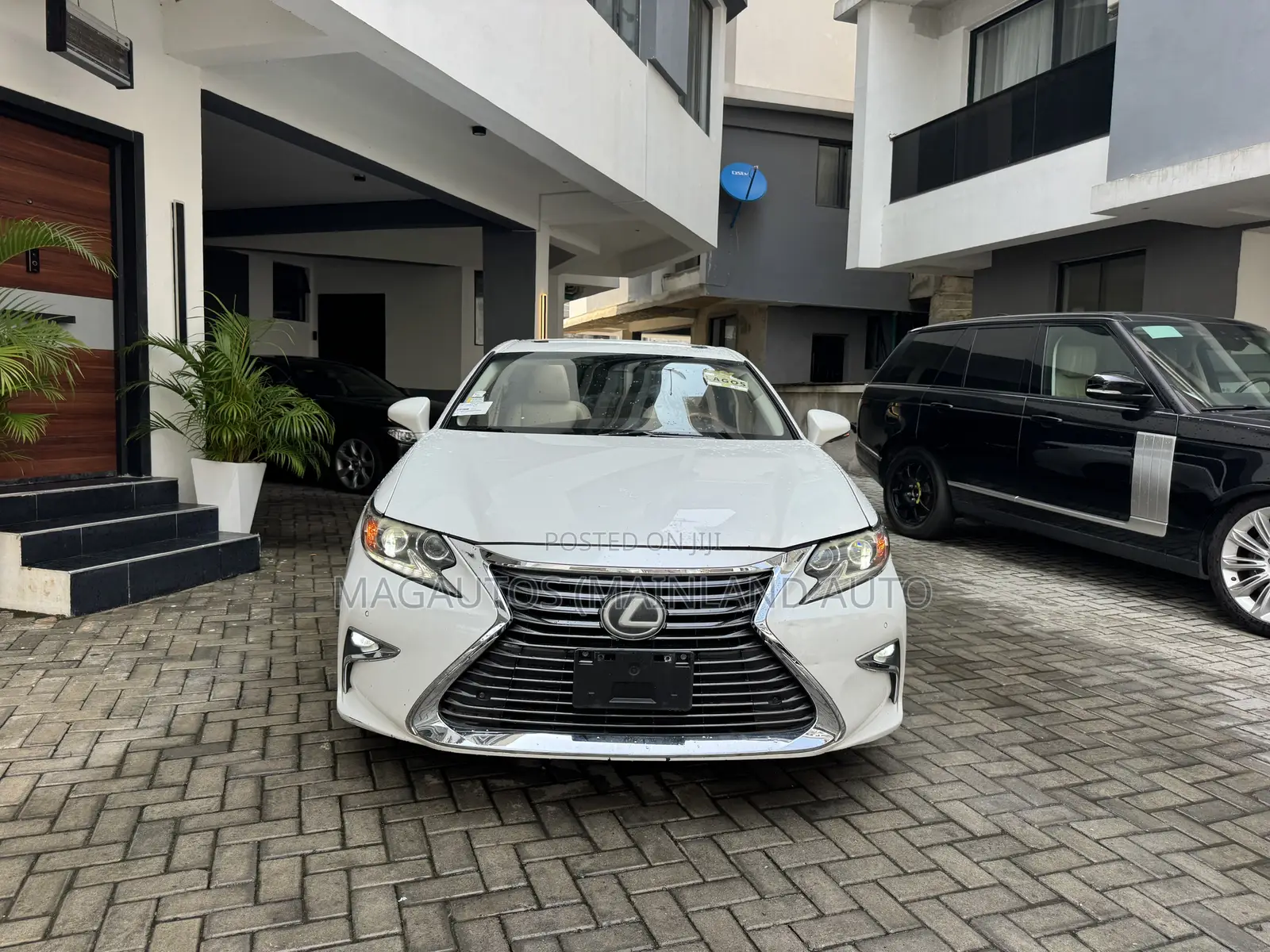 Lexus ES 350 FWD 2016 White