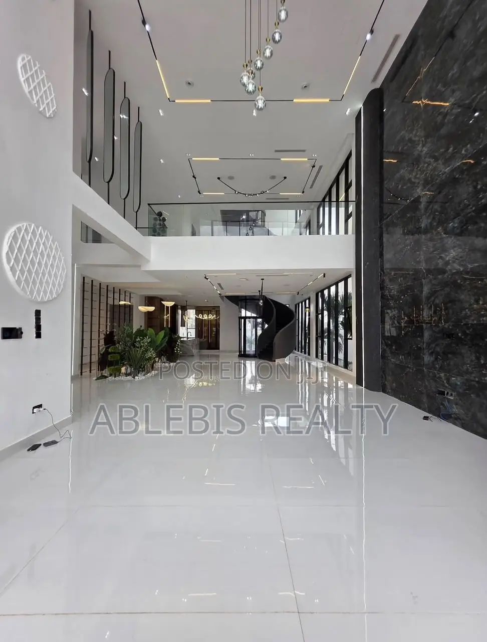 5bdrm Duplex in Osapa London for sale