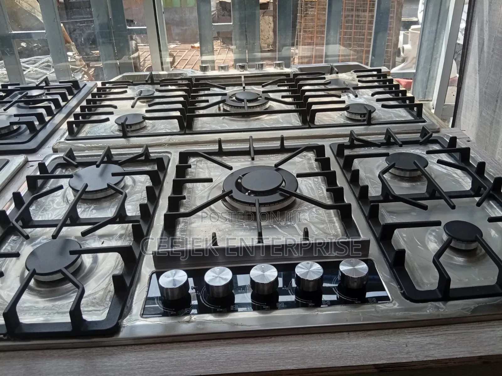 Silver 5 Burner Gas