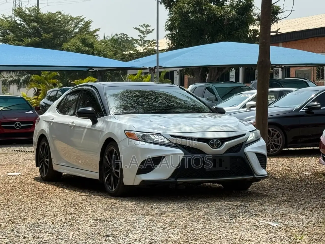 Toyota Camry XSE FWD 2020 White